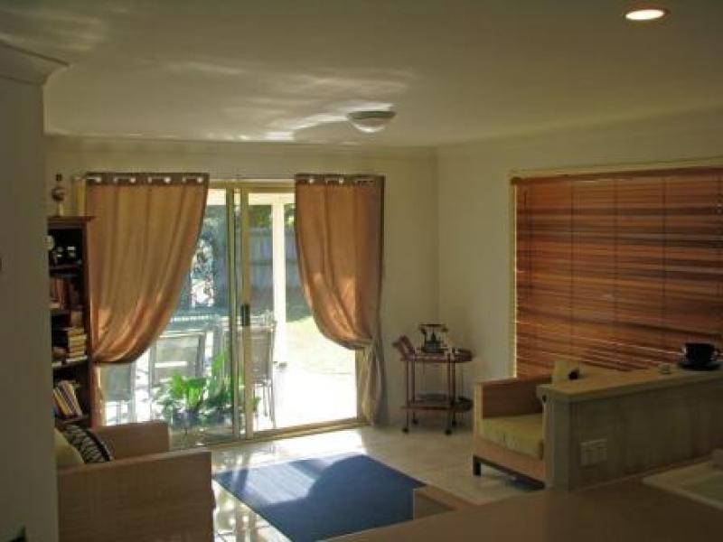 Sandstone Point QLD 4511