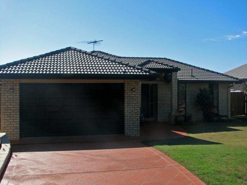 Sandstone Point QLD 4511