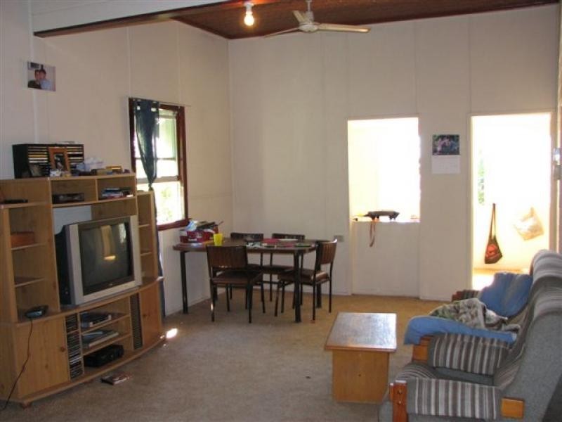 39 West St, Rockhampton QLD 4700