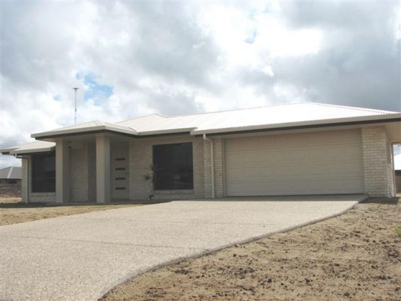 4 Kerrie Meares Cr, Gracemere QLD 4702