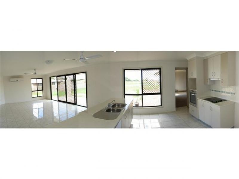 4 Kerrie Meares Cr, Gracemere QLD 4702