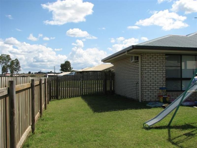 2 Isabel Ct,, Gracemere QLD 4702