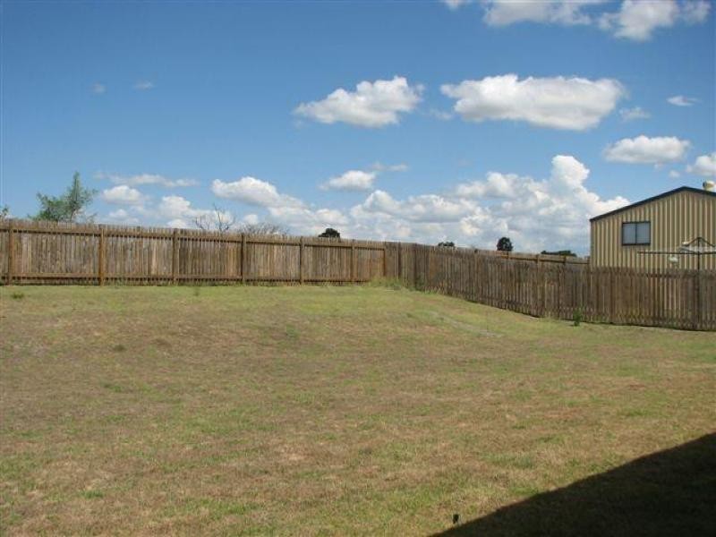 7 Annie, Gracemere QLD 4702