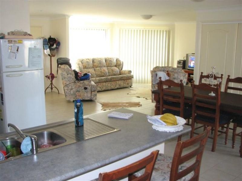 8 Isabel Court, Gracemere QLD 4702