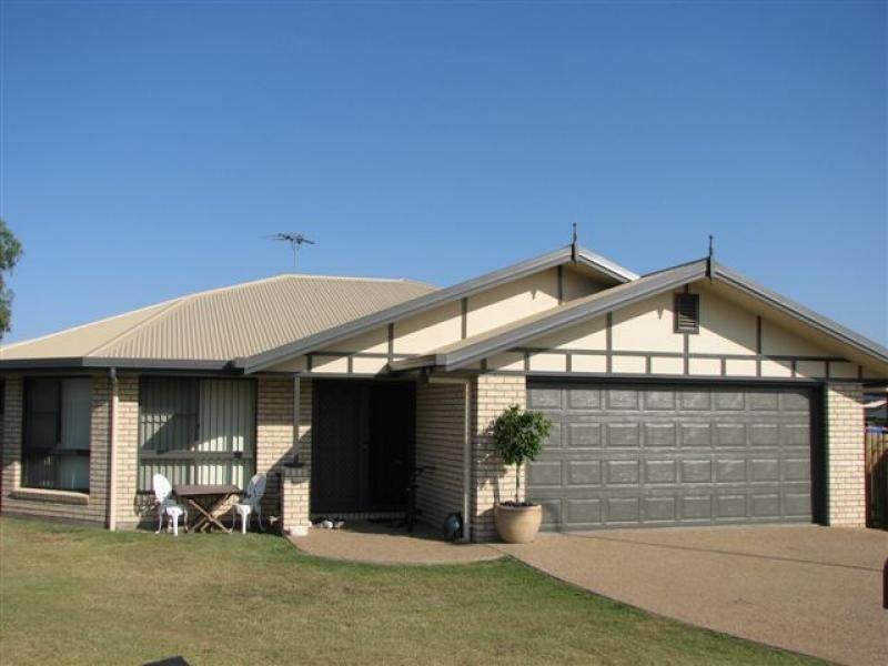 8 Isabel Court, Gracemere QLD 4702