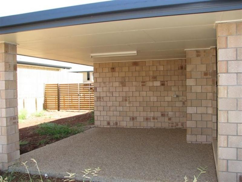 3 Stuart Ct, Gracemere QLD 4702