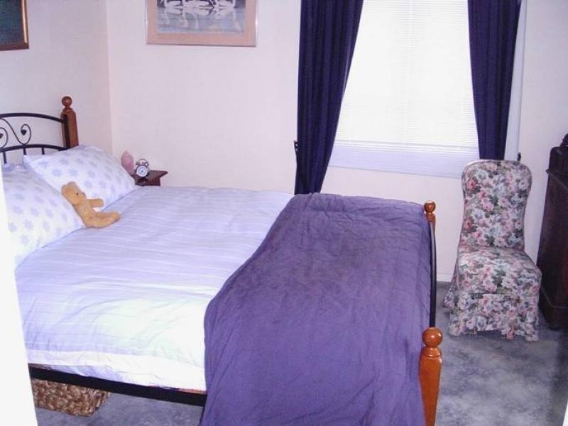 64 Richer St, Toowong QLD 4066