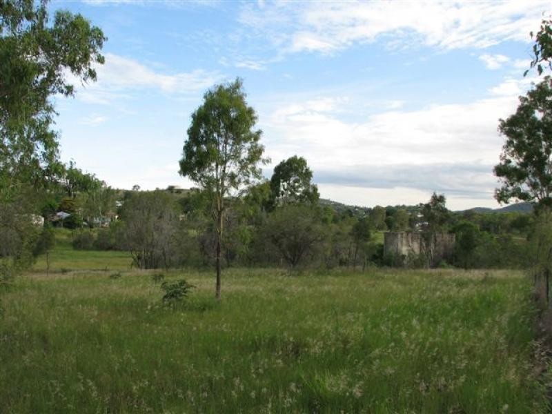 25 Gordon Lane, Mount Morgan QLD 4714