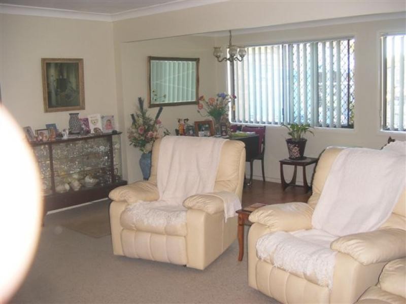 26 Avocado St, Macgregor QLD 4109