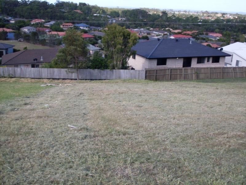 19 Sir Charles Holm Dr, Ormeau Hills QLD 4208