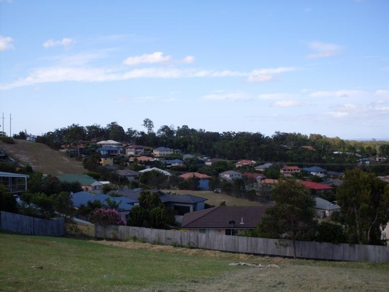 19 Sir Charles Holm Dr, Ormeau Hills QLD 4208