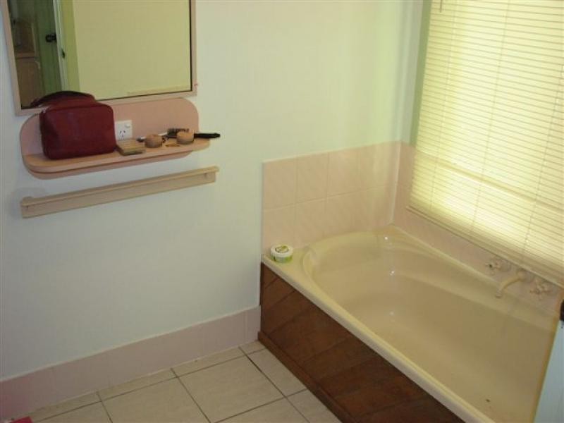 299 Thirkettle Ave, Frenchville QLD 4701