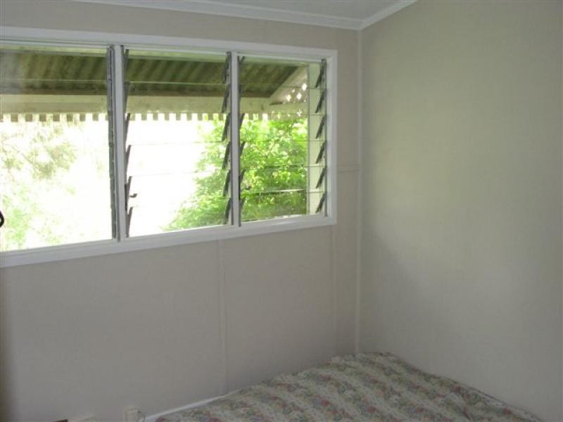 160 East St, Mount Morgan QLD 4714