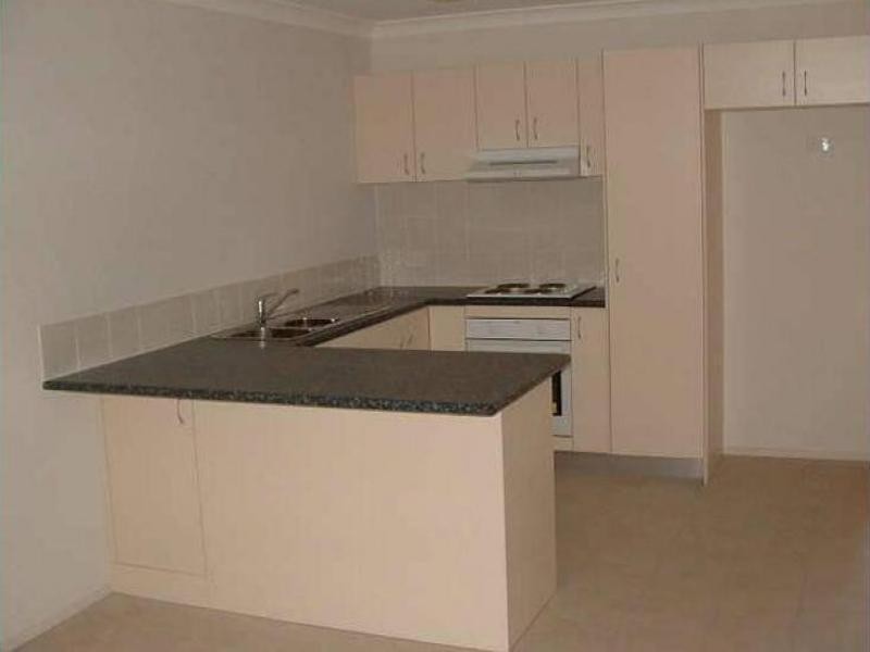 7/8 Shareece Ct, Crestmead QLD 4132