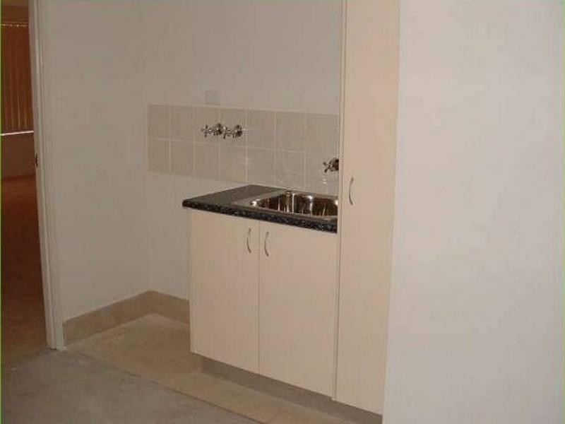 7/8 Shareece Ct, Crestmead QLD 4132