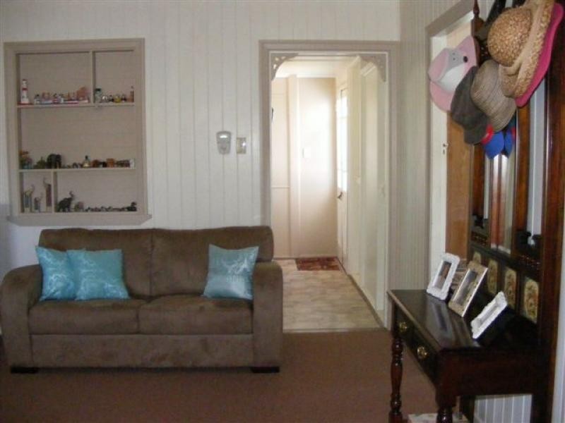 28 Broadhurst St, Childers QLD 4660