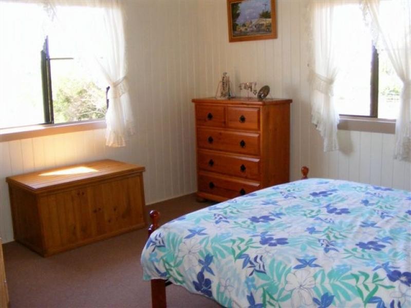 28 Broadhurst St, Childers QLD 4660