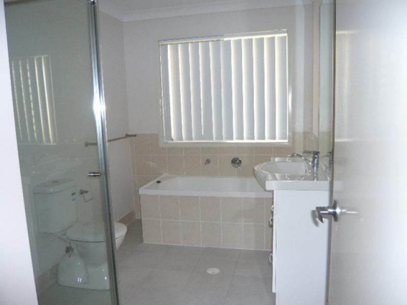 35 Conway street, Riverview QLD 4303