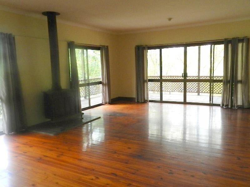 1050 Mount Crosby Road, Mount Crosby QLD 4306