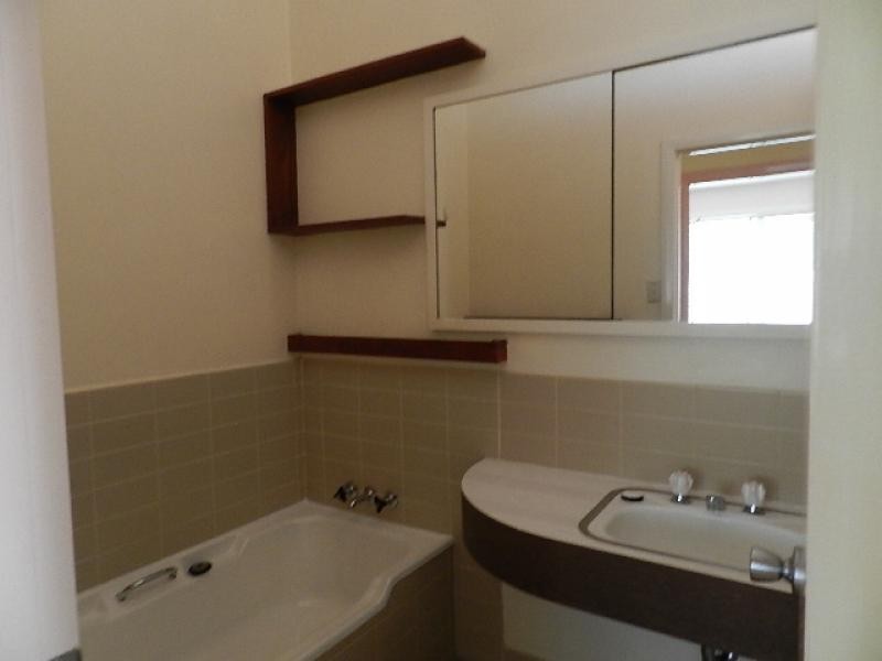 4 Gem Road, Kenmore QLD 4069