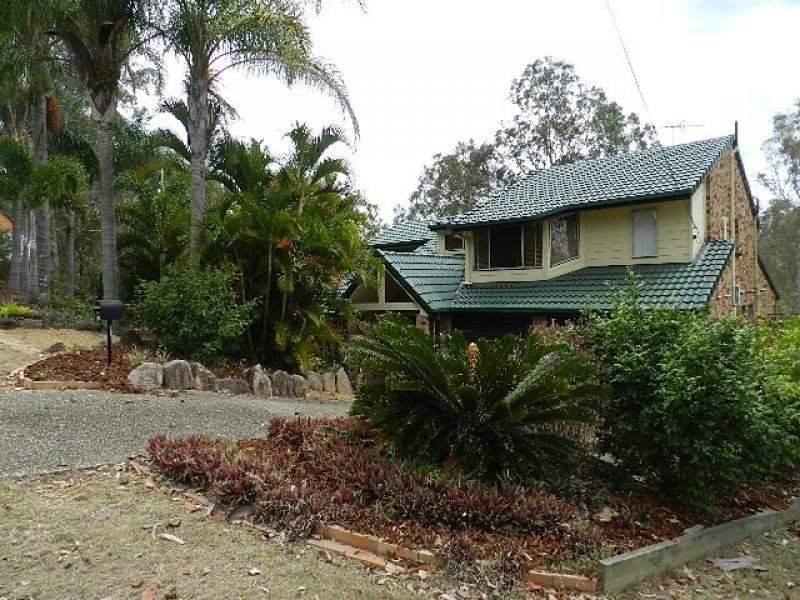77 Kulmaren Grove, Karana Downs QLD 4306
