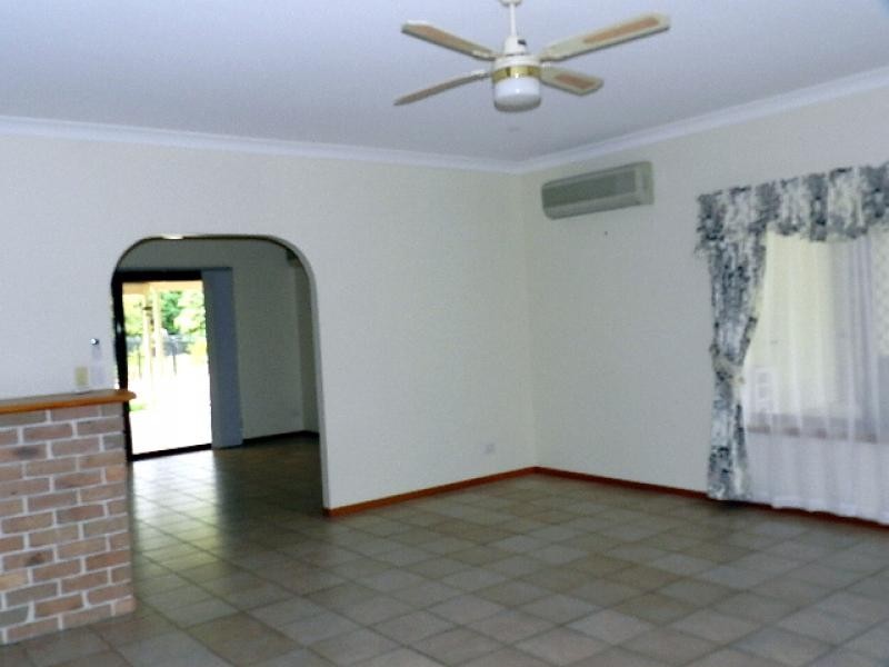 6 Doomba Place, Karalee QLD 4306