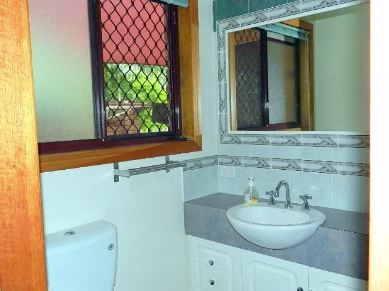 6 Doomba Place, Karalee QLD 4306