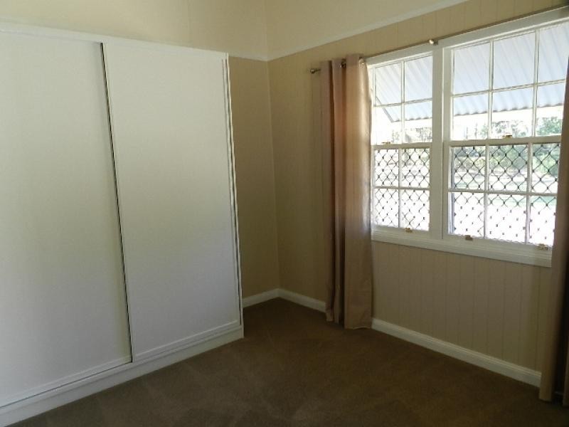 54 Mount Crosby Road, Tivoli QLD 4305