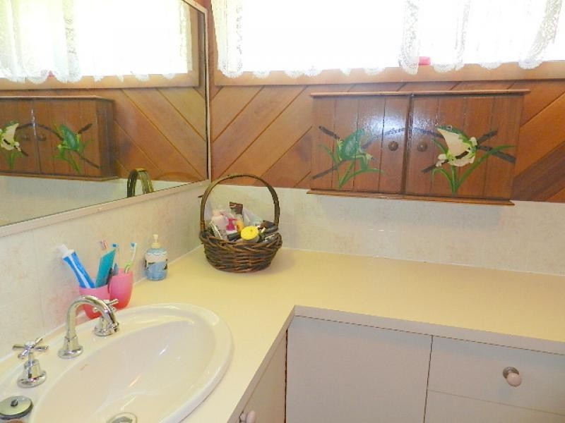 295 Mount Crosby Road, Chuwar QLD 4306