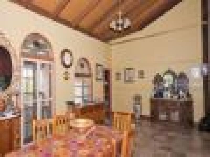 110-112 Lyndon Way, Karalee QLD 4306