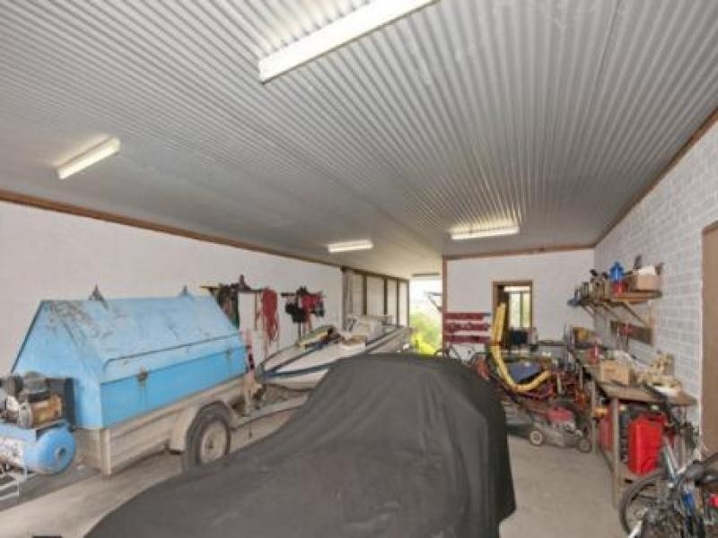 110-112 Lyndon Way, Karalee QLD 4306