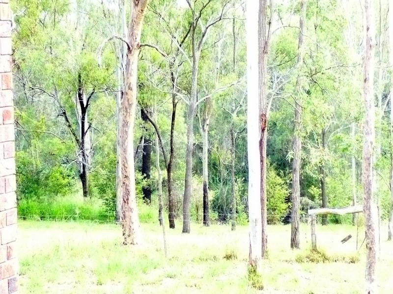 9 Riverside Avenue, Barellan Point QLD 4306