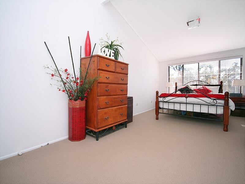 14 Tolaga Street, Westlake QLD 4074