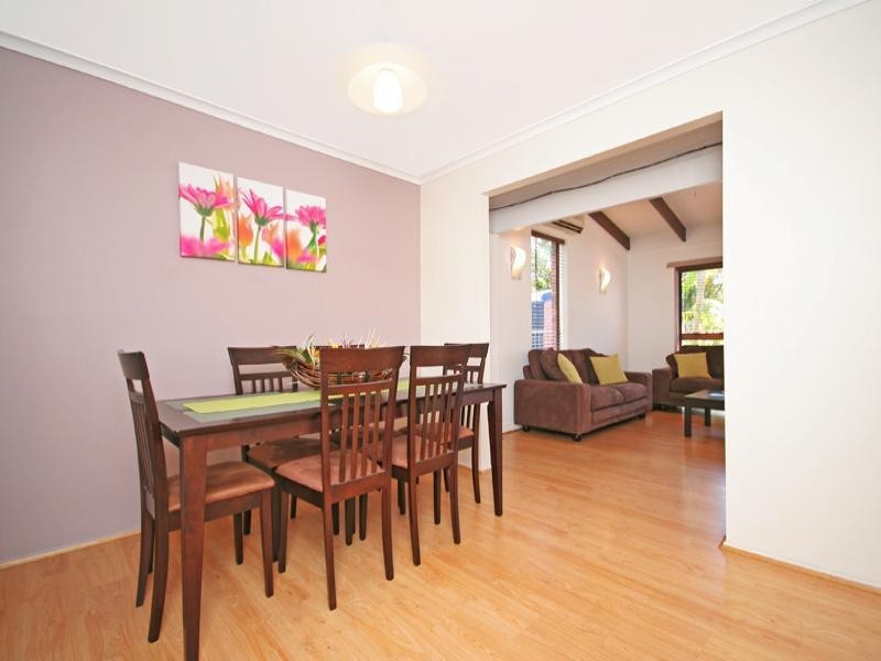 14 Tolaga Street, Westlake QLD 4074