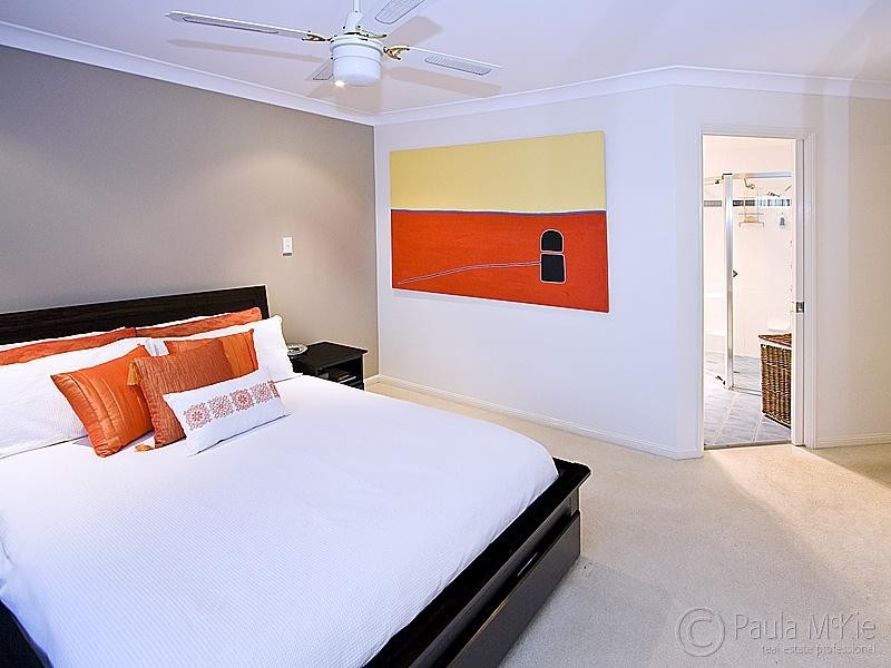 13 Moonbeam Street, Springfield Lakes QLD 4300