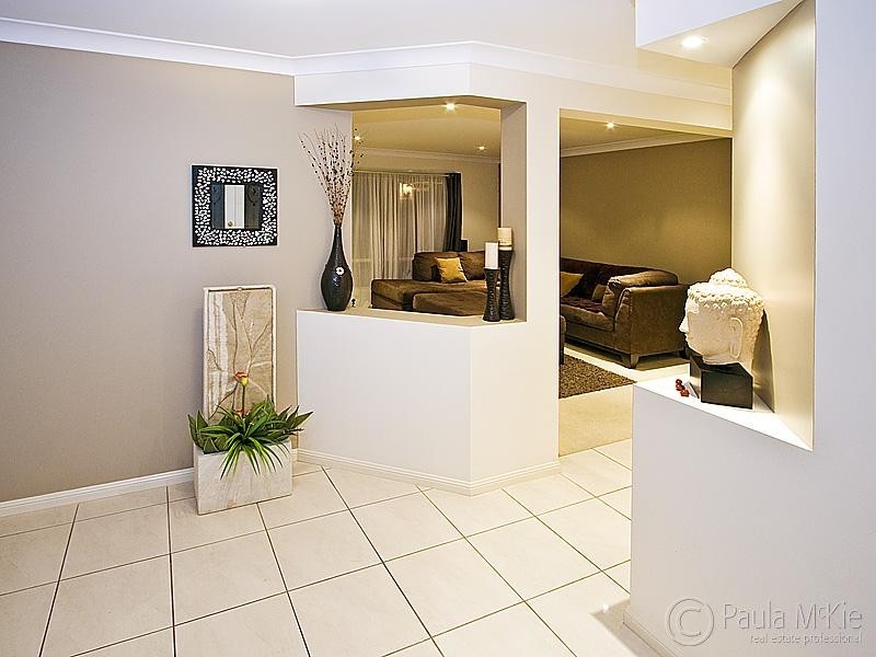 13 Moonbeam Street, Springfield Lakes QLD 4300