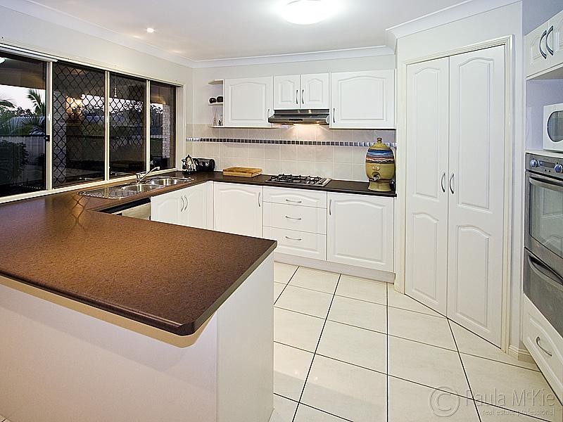 13 Moonbeam Street, Springfield Lakes QLD 4300