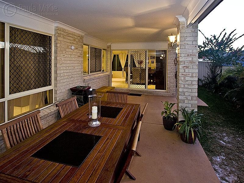 13 Moonbeam Street, Springfield Lakes QLD 4300