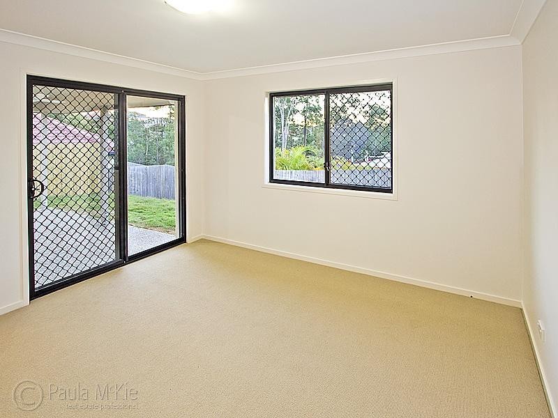 13 Forest Ridge Ct, Springfield Lakes QLD 4300