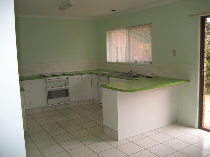 6 Maurer Street, Middle Park QLD 4074