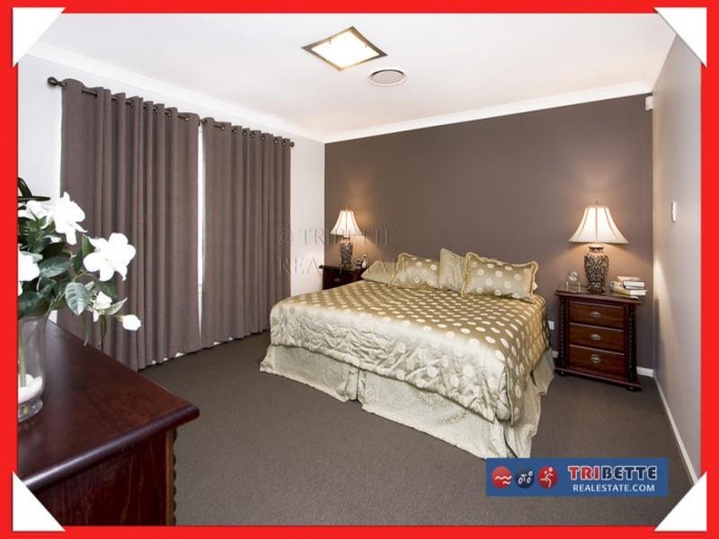 62 Goodenia Crescent, Seventeen Mile Rocks QLD 4073