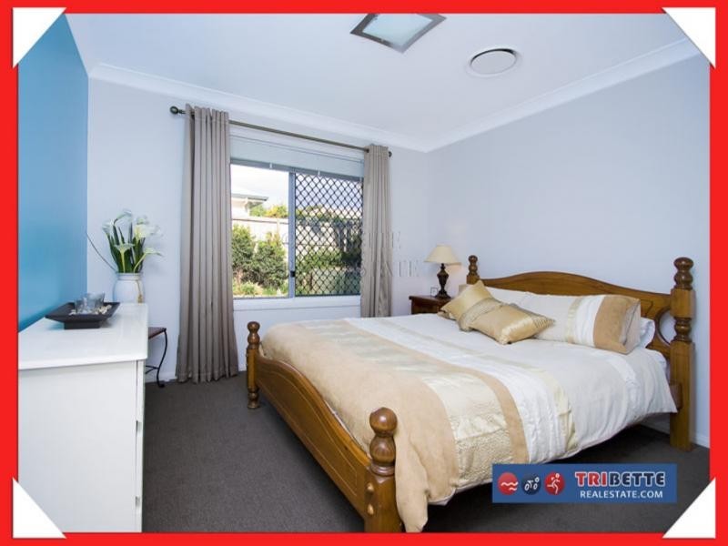 62 Goodenia Crescent, Seventeen Mile Rocks QLD 4073