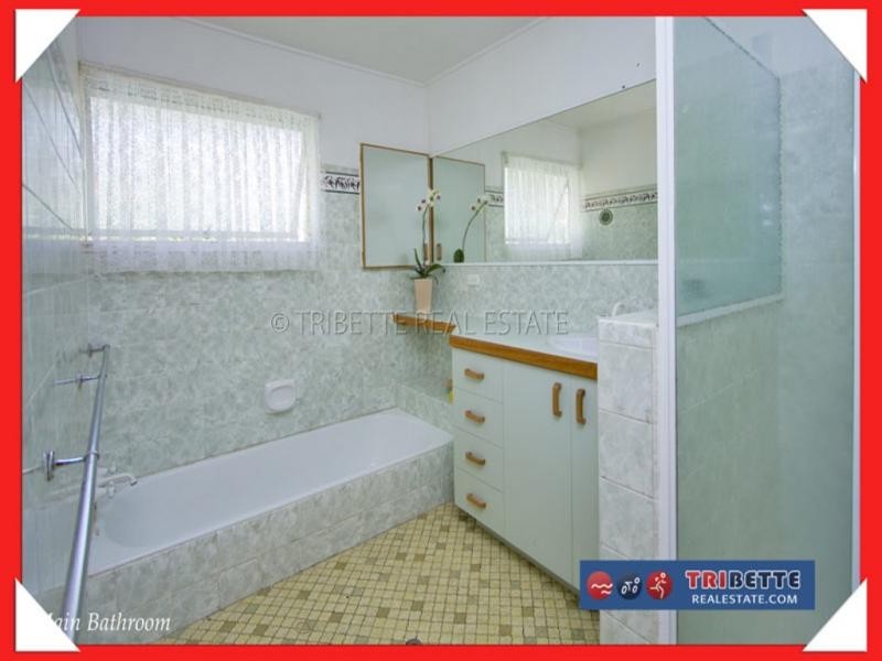 88A Burbong Street, Chapel Hill QLD 4069