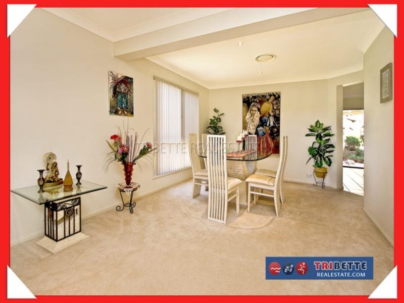 1 Taun Ct, Albany Creek QLD 4035