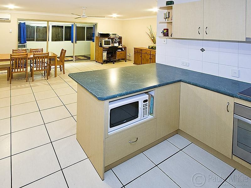 31 Viewpoint Drive, Springfield Lakes QLD 4300