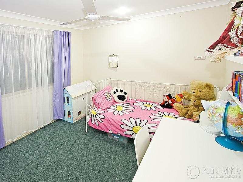 31 Viewpoint Drive, Springfield Lakes QLD 4300