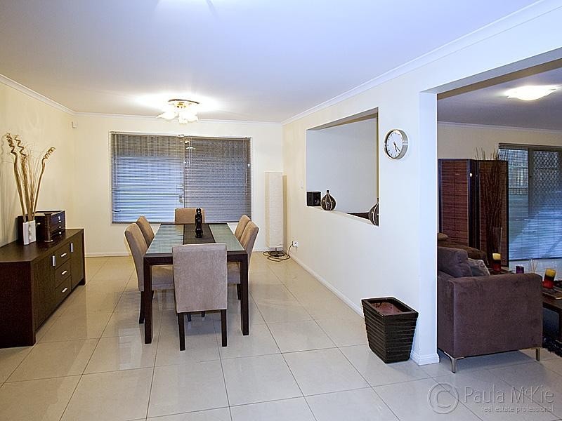45 Lloyd Bird Cr, Springfield Lakes QLD 4300