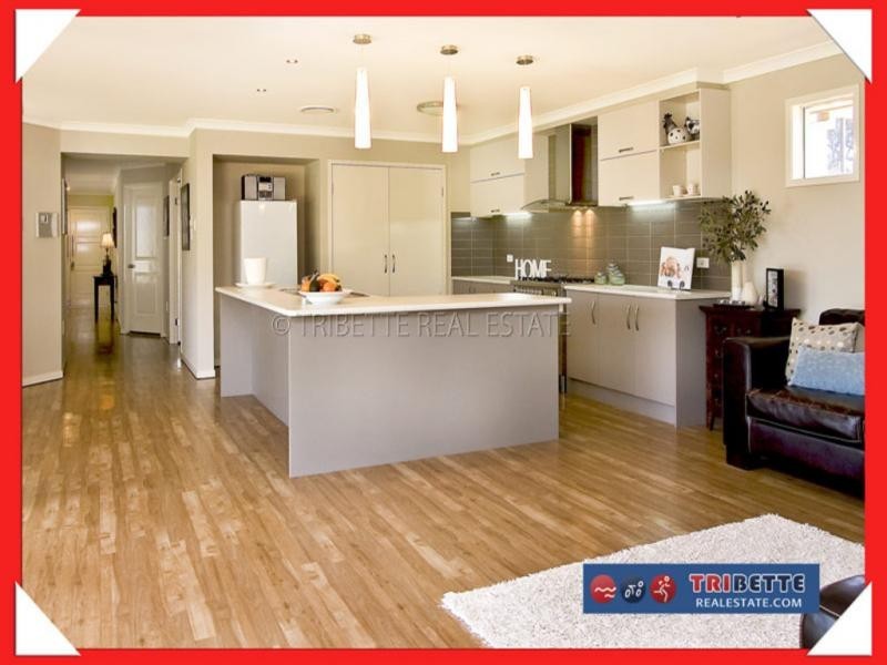 38 Jason Street, Sinnamon Park QLD 4073