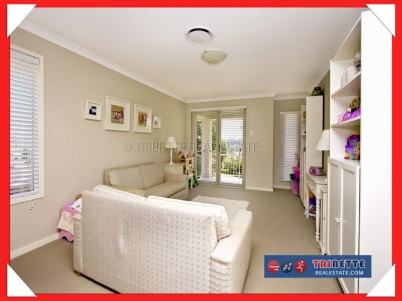 38 Jason Street, Sinnamon Park QLD 4073