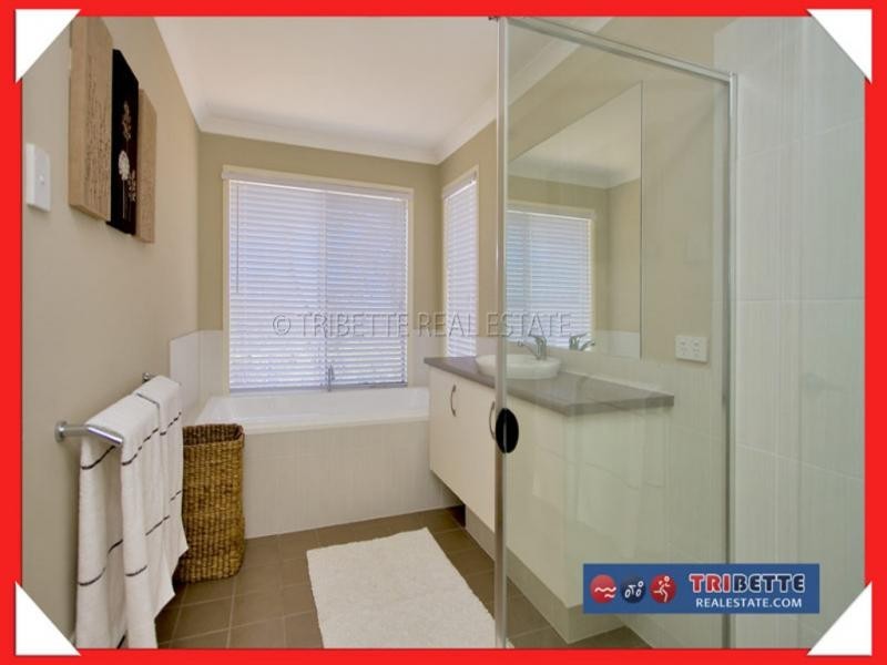 38 Jason Street, Sinnamon Park QLD 4073